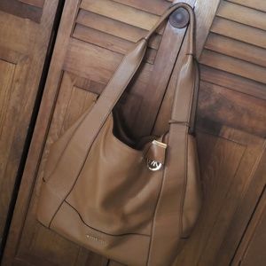 Bown Leather purse